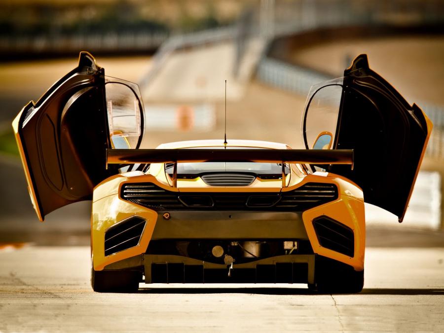  McLaren MP4-12C GT3 2011 года  (фото 72 из 107)